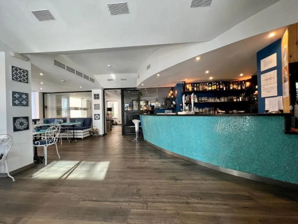 Bar, 54 Barceloneta, Barcelona