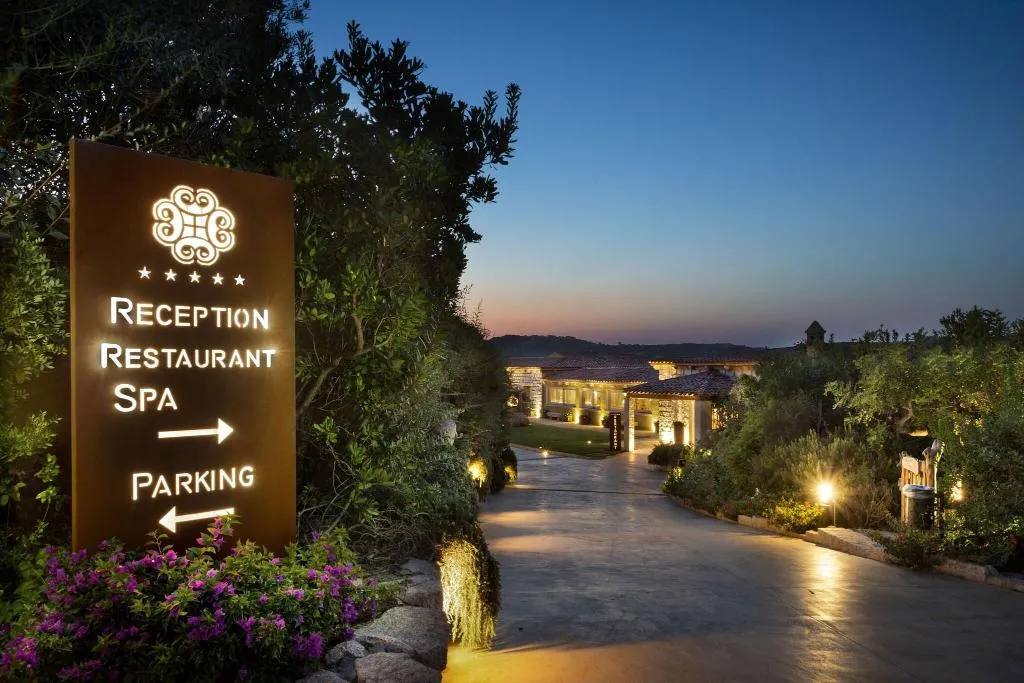 General view, Hotel Li Finistreddi, Olbia