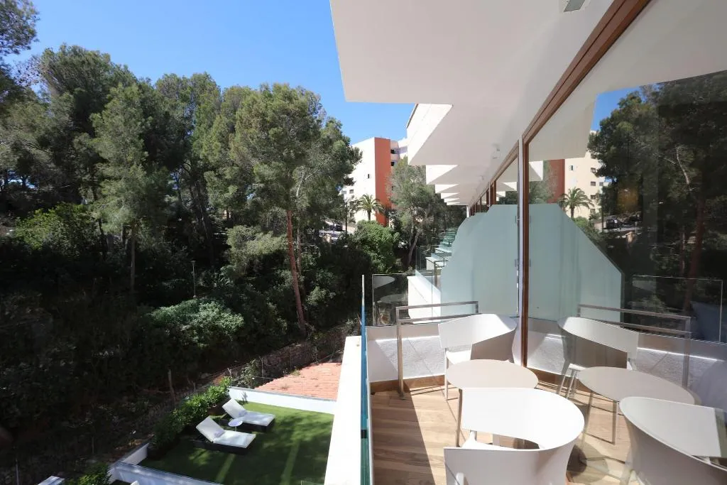 DOUBLE SUPERIOR TWO DOUBLE BEDS Room, Son Caliu Hotel Spa Oasis, Majorca