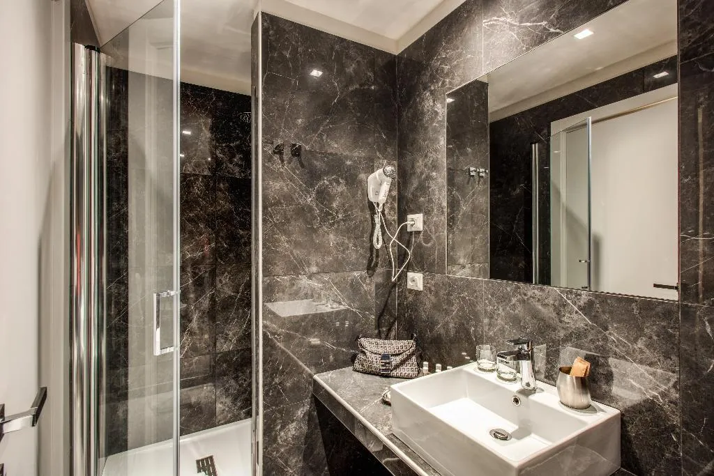 DOUBLE STANDARD Room, Hotel 55 Fiftyfive, Rome
