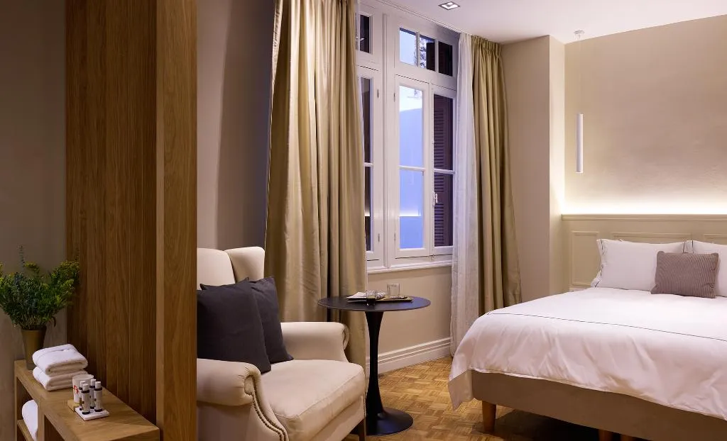 SUITE STANDARD Room, Vrachos Athens Suites, Athens