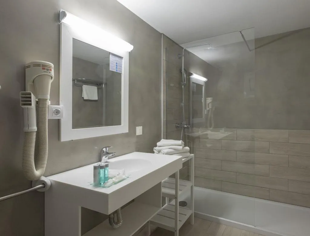 Double or Twin SEA VIEW Room, Rosamar Maxim, Costa Brava
