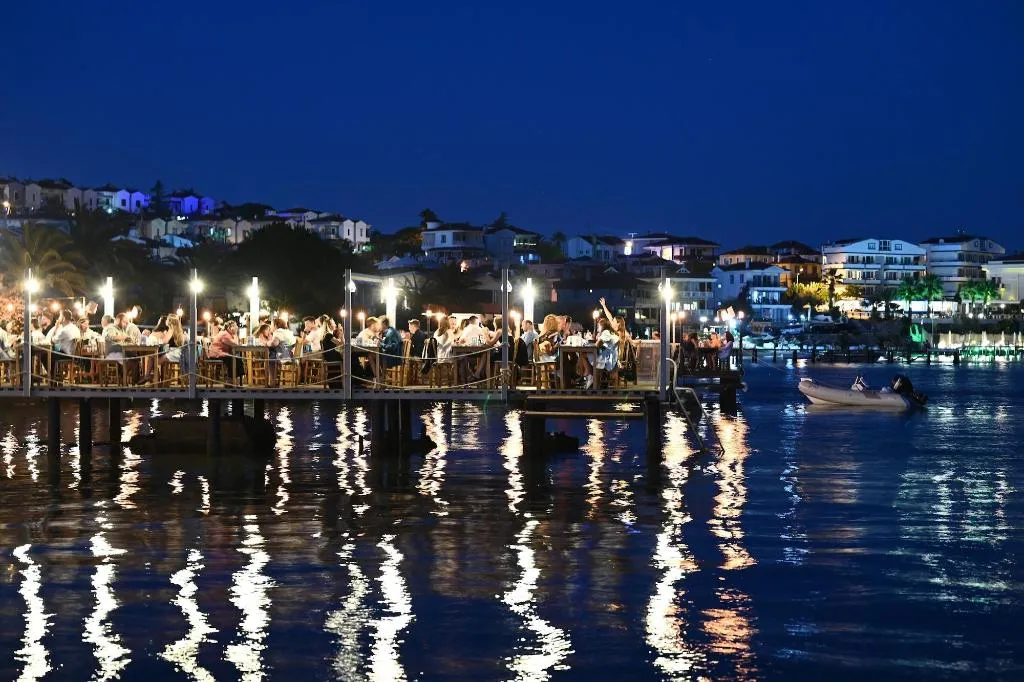 Restaurant, Cunda Deniz Hotel, Izmir