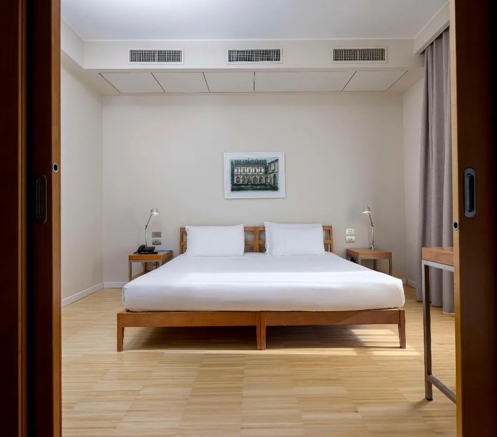 JUNIOR SUITE KING SIZE BED Room, Best Western Plus Hotel Bologna, Venice
