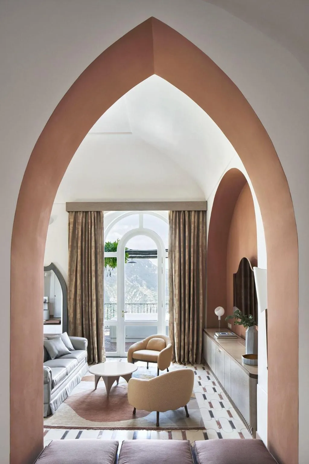 Room, Palazzo Avino, Naples