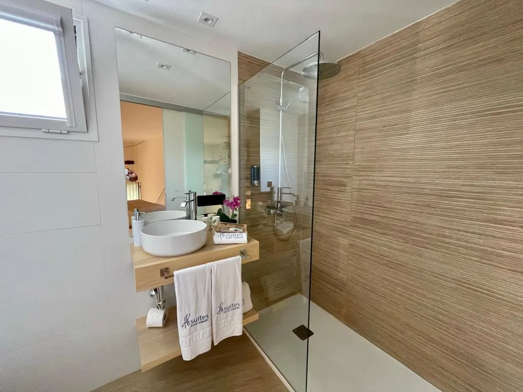 STUDIO DELUXE Room, Hotel emblemático Hi Suites, Tenerife