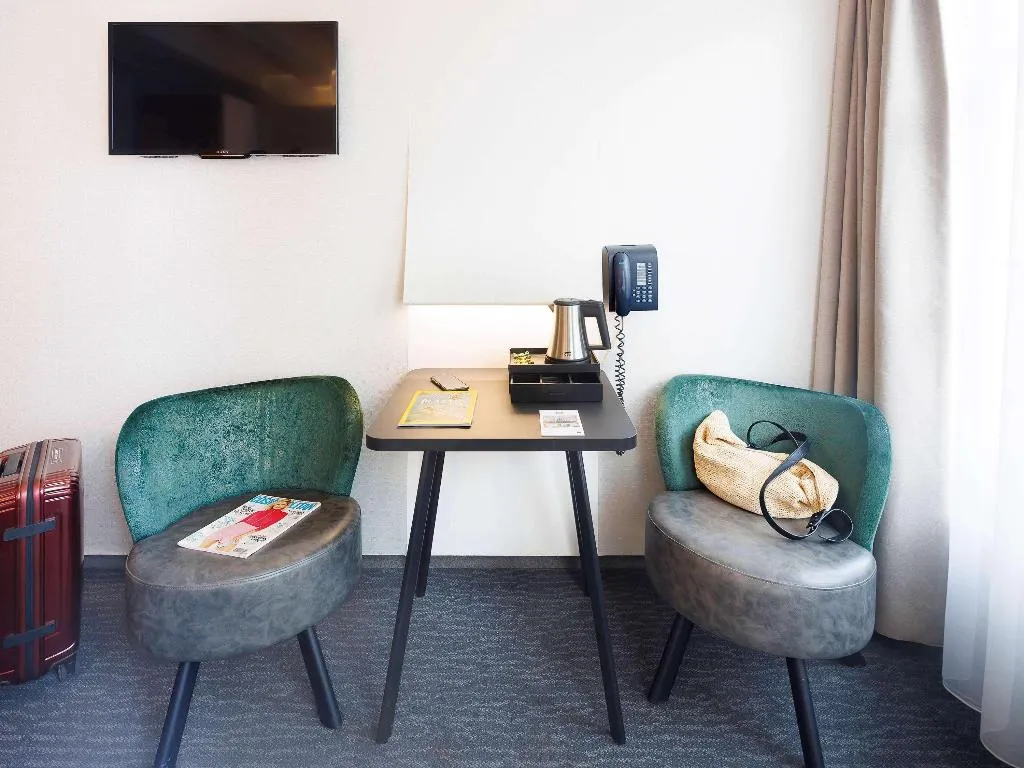 Room, ibis Styles Amsterdam Central Station, Amsterdam