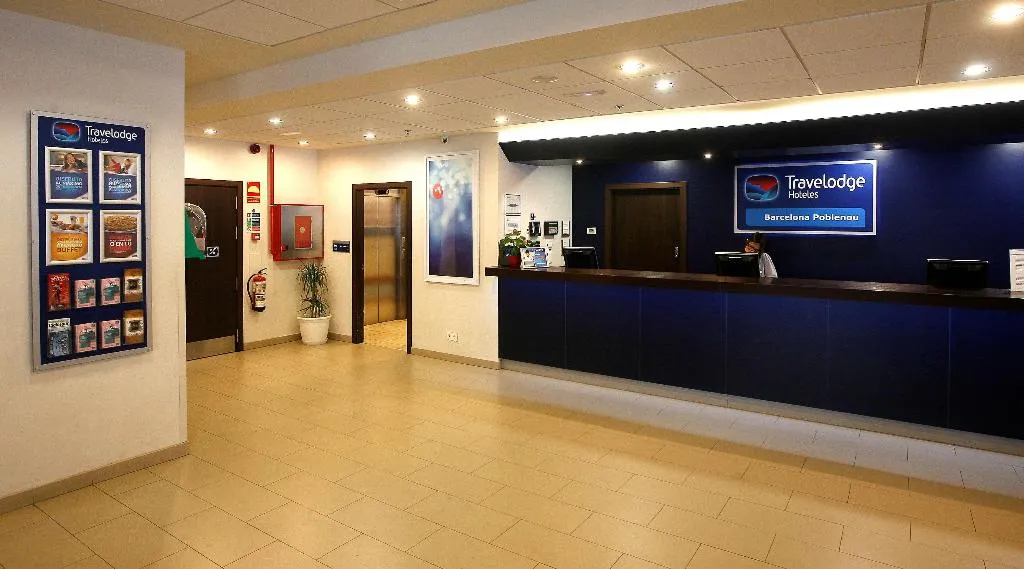 Lobby, Travelodge Barcelona Poblenou, Barcelona