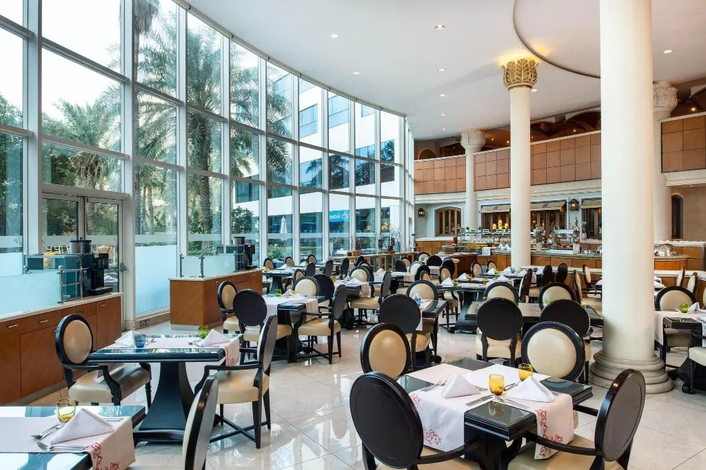 Terrace, Sheraton Jumeirah Beach Resort, Dubai