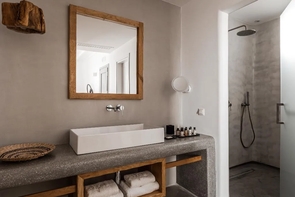 SUITE DELUXE WITH JACUZZI Room, Alissachni Mykonos, Mykonos