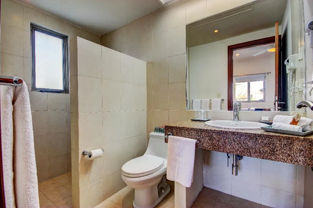 APARTMENT CITY VIEW Room, Riviera Maya Suites, Playa Del Carmen