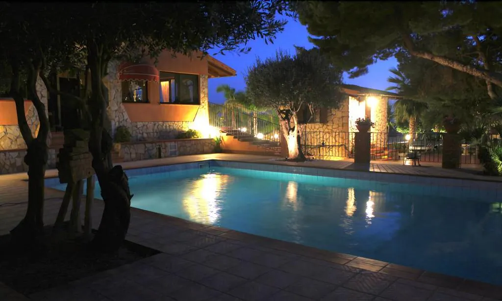 Sports and Entertainment, Borgo Dei Vigneti, Catania