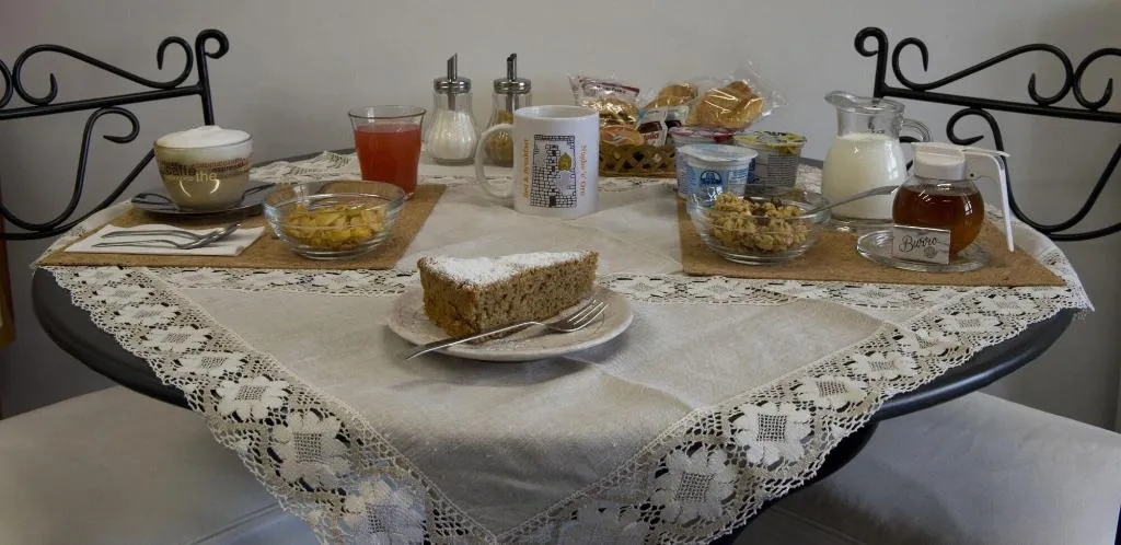 Room, Nughe' e' Oro, Olbia