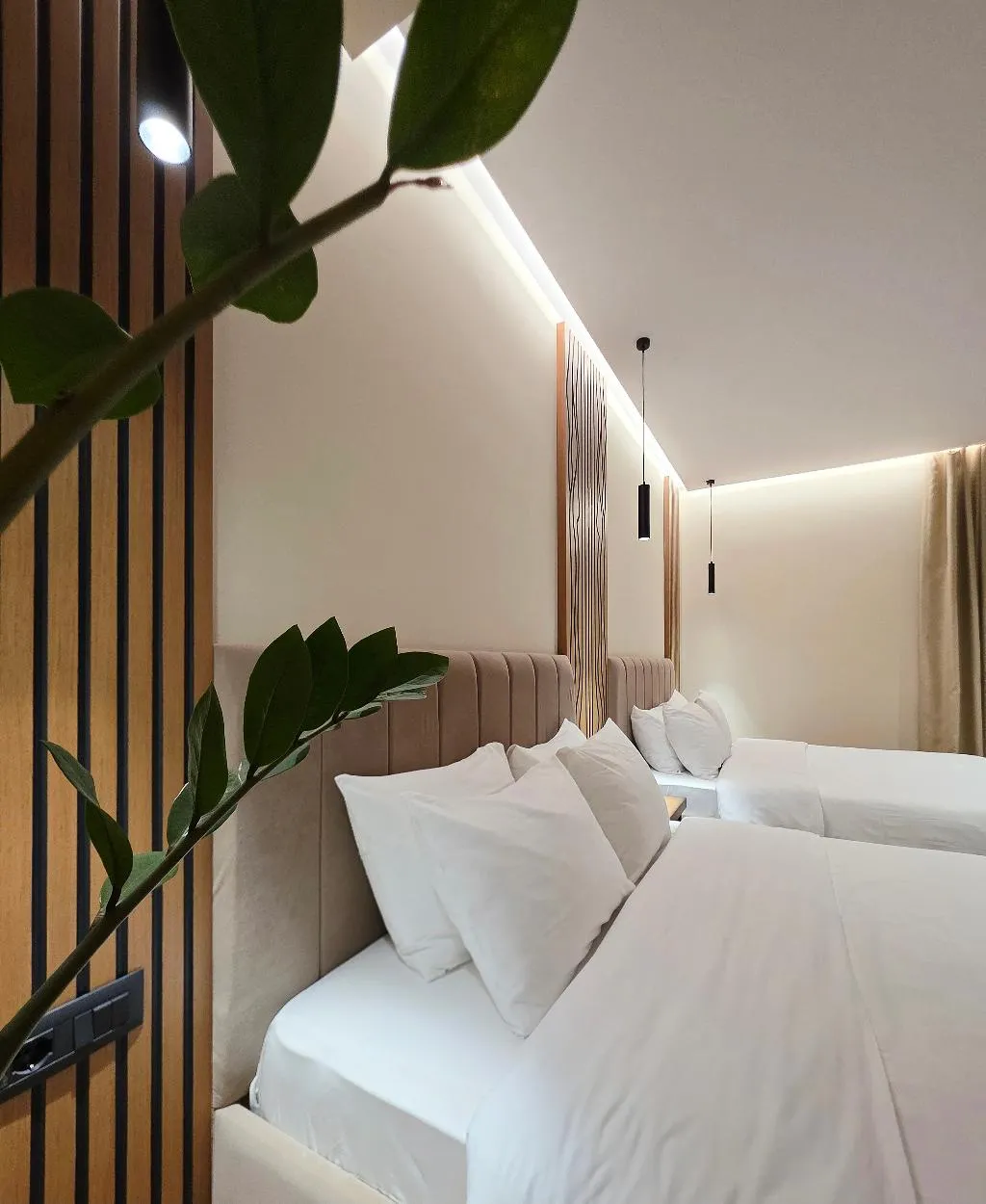 QUADRUPLE CITY VIEW TWO DOUBLE BEDS Room, Valza Boutique Hotel, Kavaje