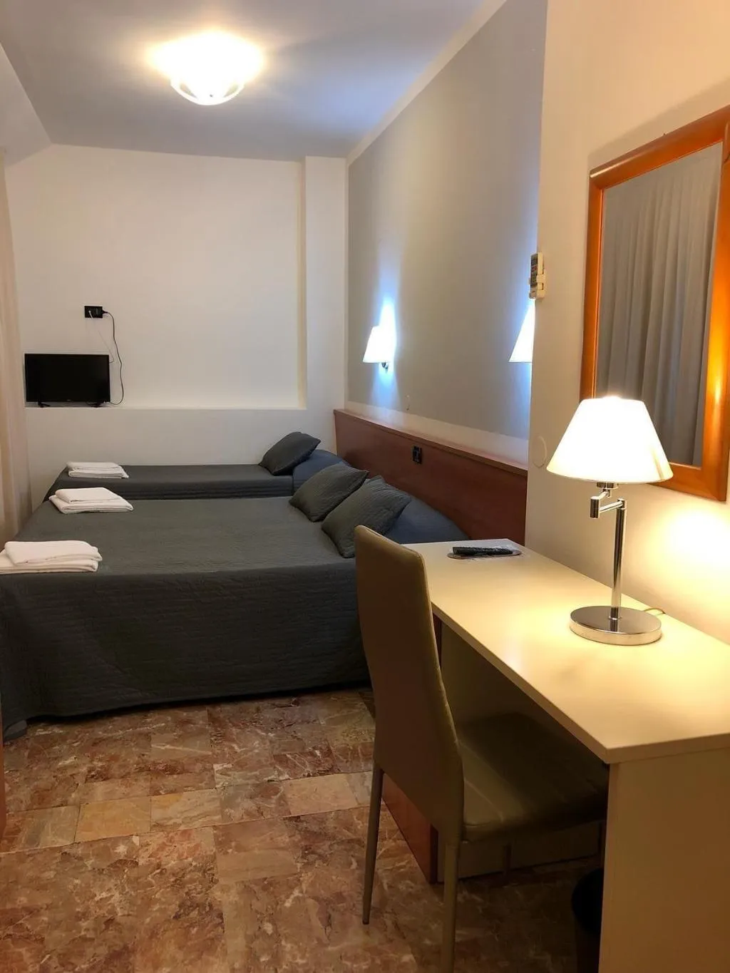 Room, Delle Rose, Venice