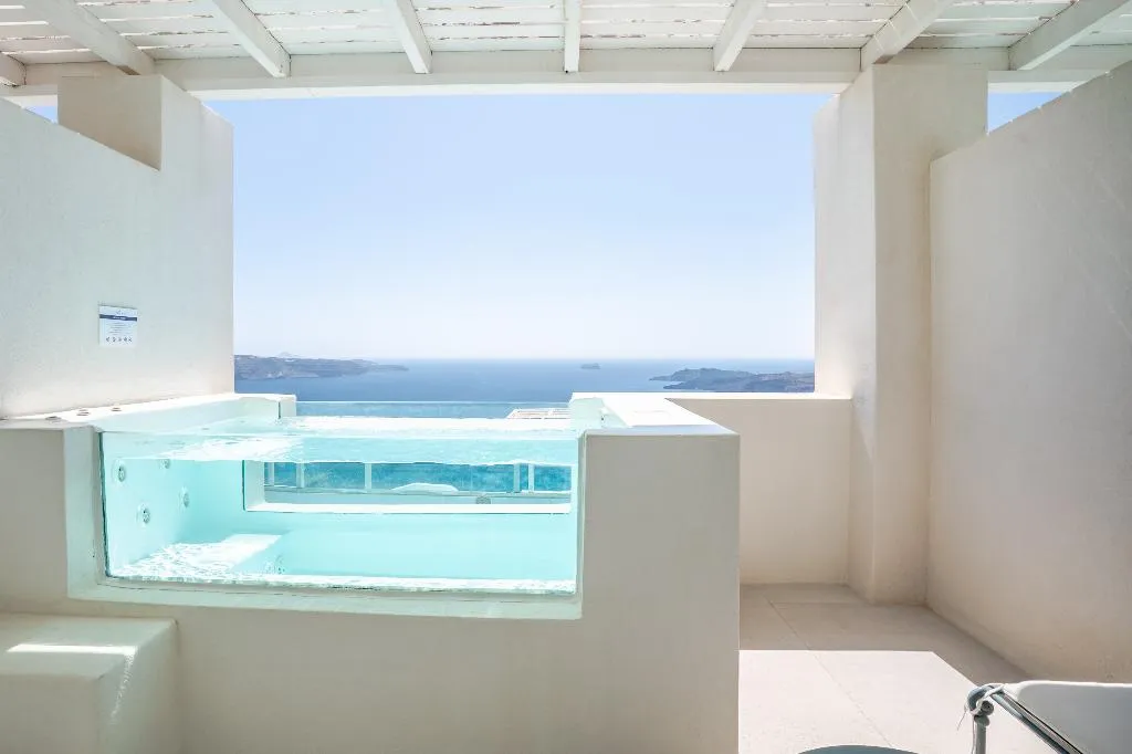 DOUBLE EXECUTIVE SEA VIEW Room, Apeiron Blue Santorini - Apeiron Hotels, Santorini