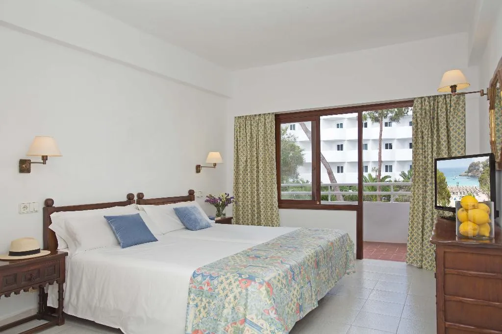 Double or Twin STANDARD Room, Gavimar Cala Gran Costa Del Sur, Majorca