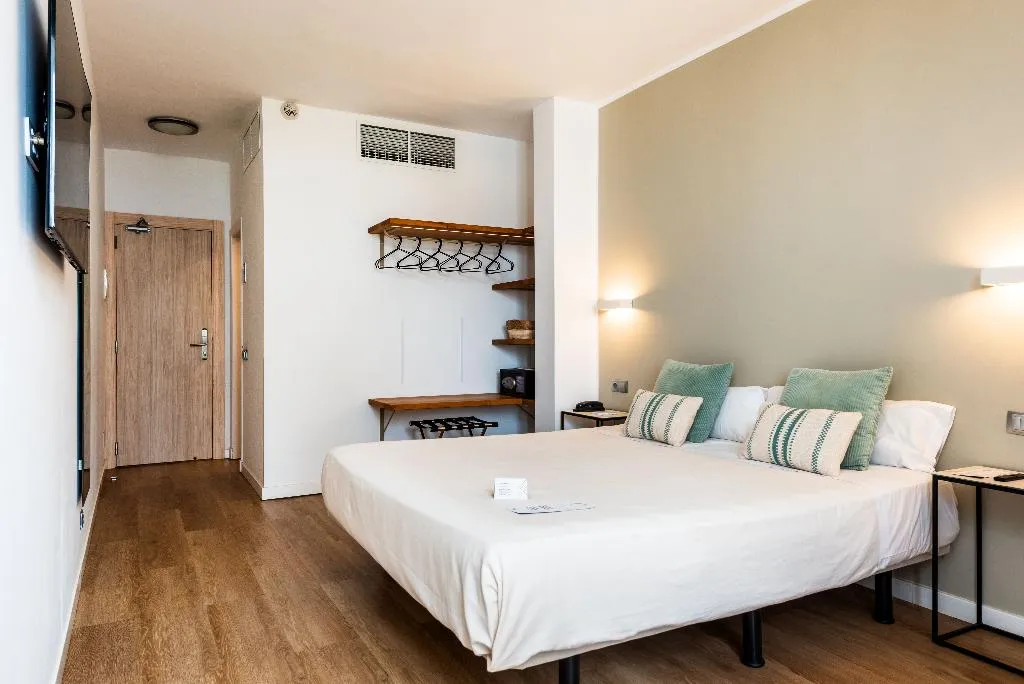 Double or Twin STANDARD Room, Hotel Menorca Patricia, Menorca
