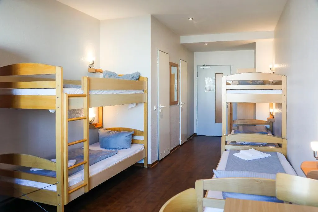 FAMILY ROOM STANDARD Room, Acama Kreuzberg Hotel+Hostel, Berlin