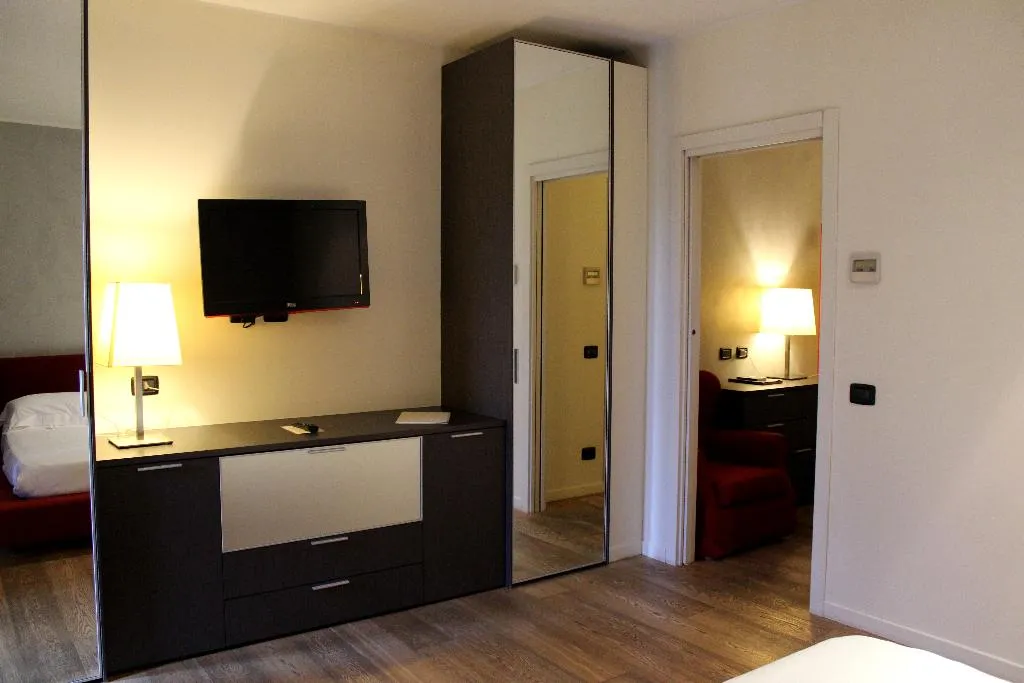 DOUBLE DELUXE Room, Joia Luxury Hotel & Luxury Apartments, Milan