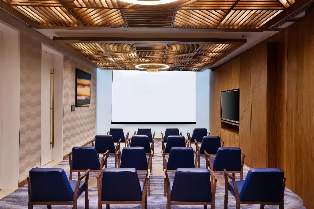 Conferences, Tumbi Ht Dubai The Palm, Tapestry Collec by Hilton, Dubai