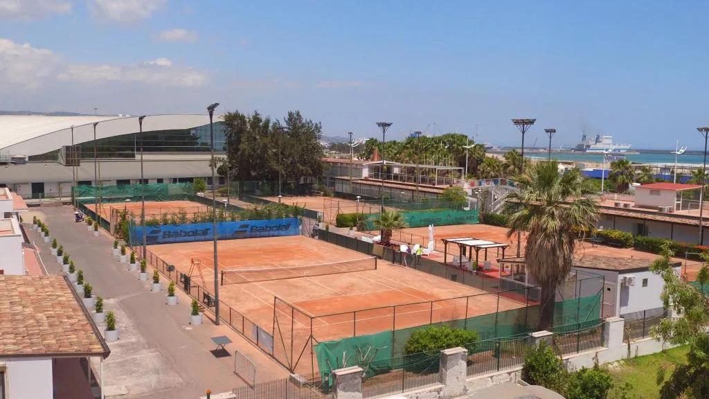 Sports and Entertainment, Le Dune, Catania