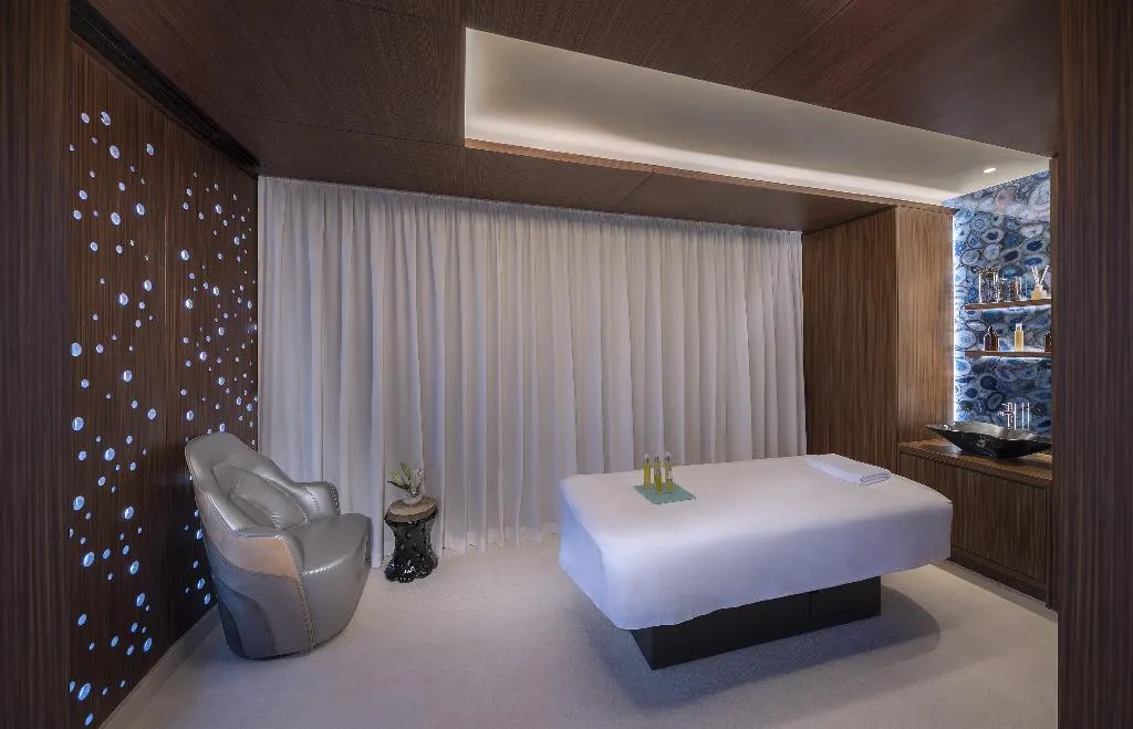 Sports and Entertainment, Andaz Dubai The Palm By Hyatt, Dubai
