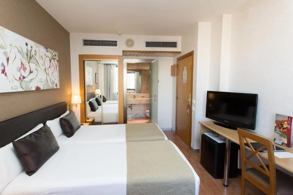 Room, Catalonia Albeniz, Barcelona