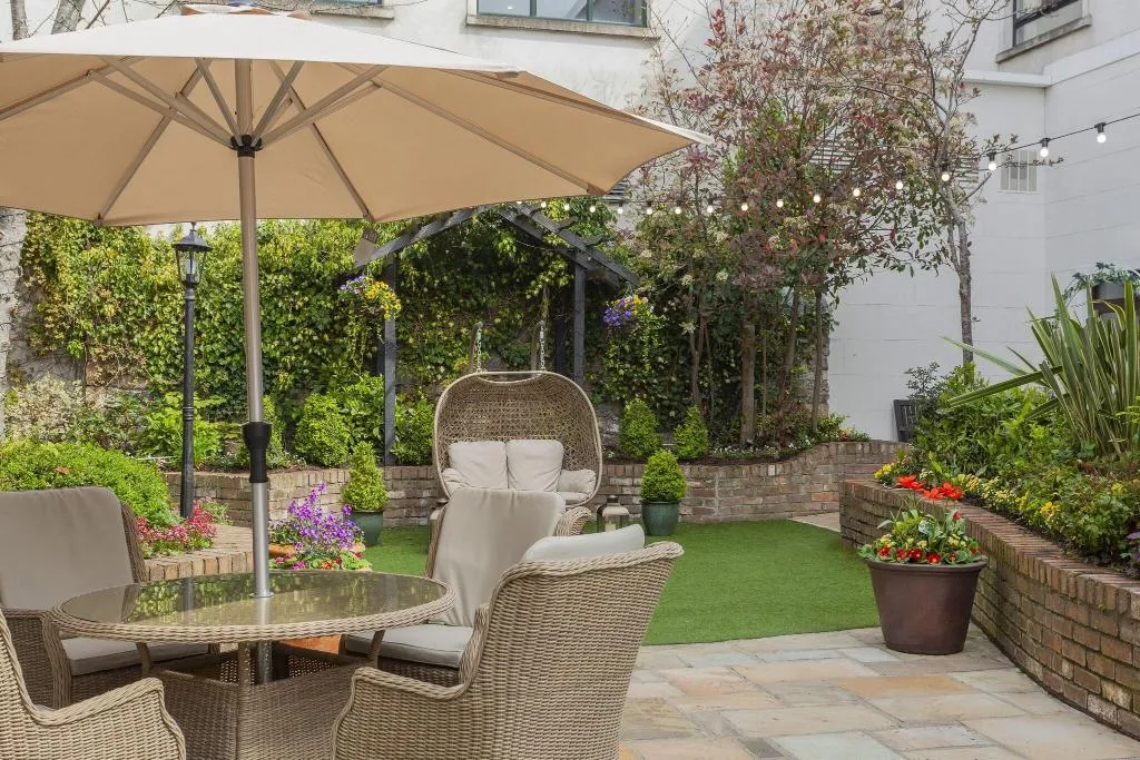 Terrace, Glenroyal Hotel & Leisure Club, Dublin