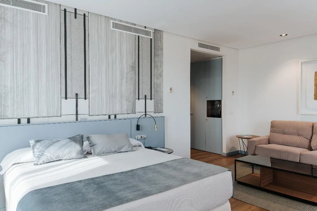 JUNIOR SUITE SEA VIEW Room, Neptuno, Valencia