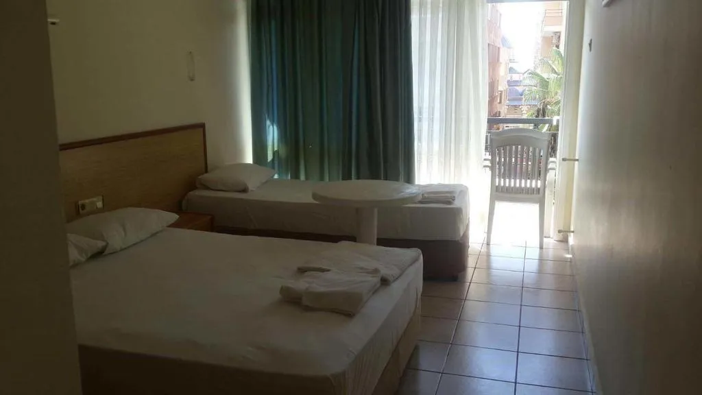 TRIPLE STANDARD Room, Guvenir Hotel, Antalya