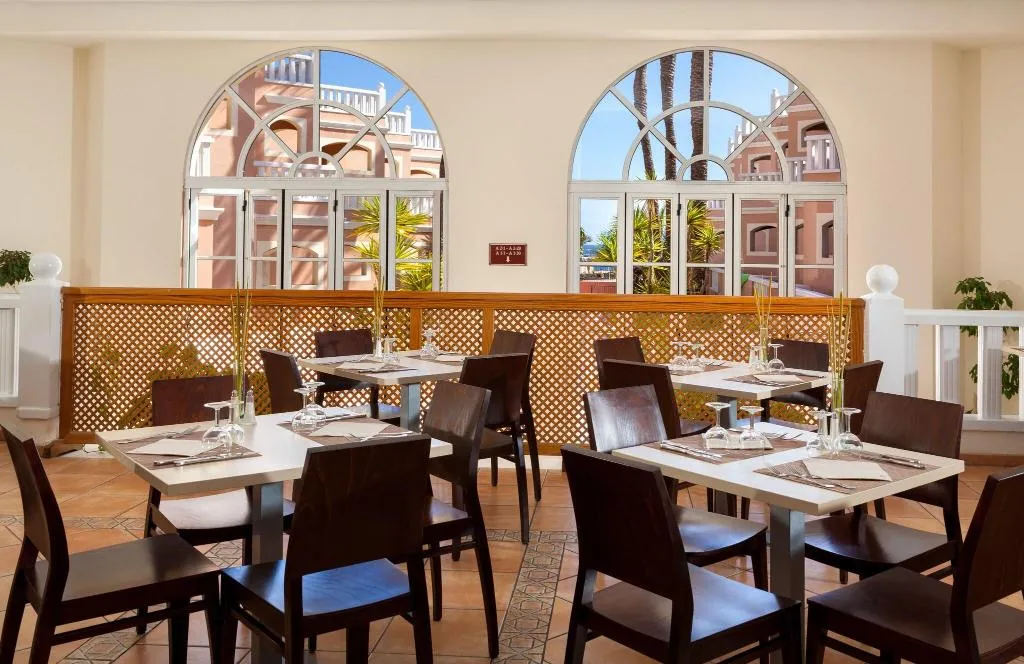 Restaurant, Sol Sun Beach Apartamentos, Tenerife