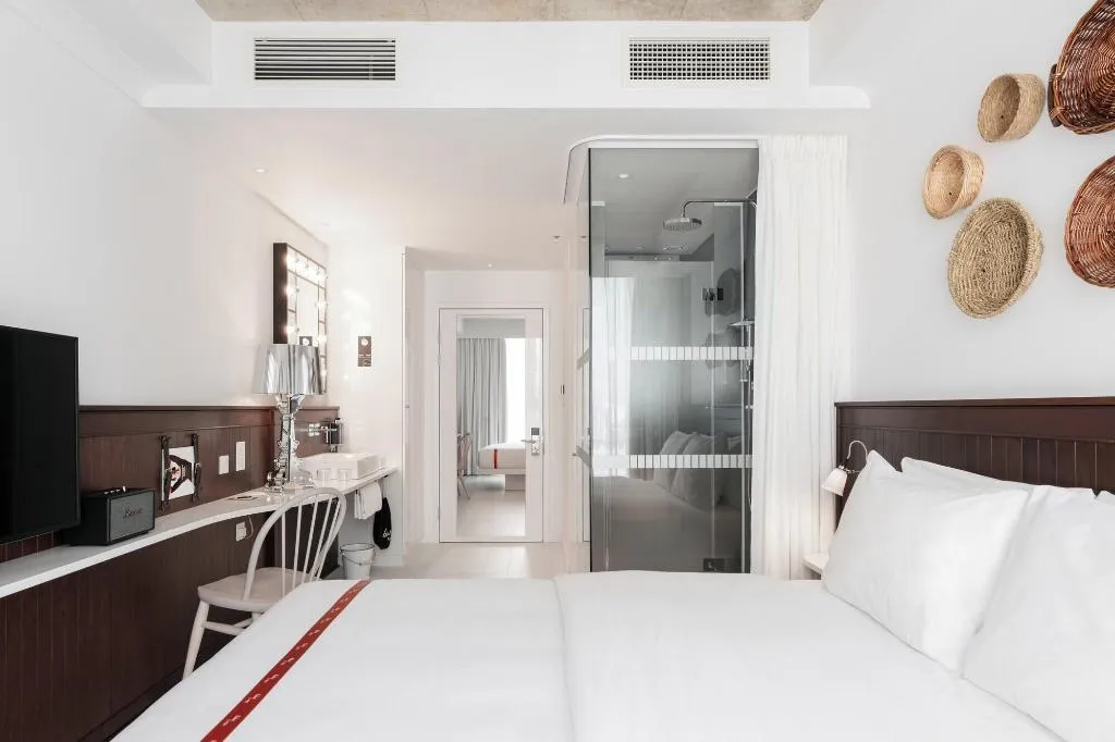 Room, Ruby Molly Hotel Dublin by IHG, Dublin