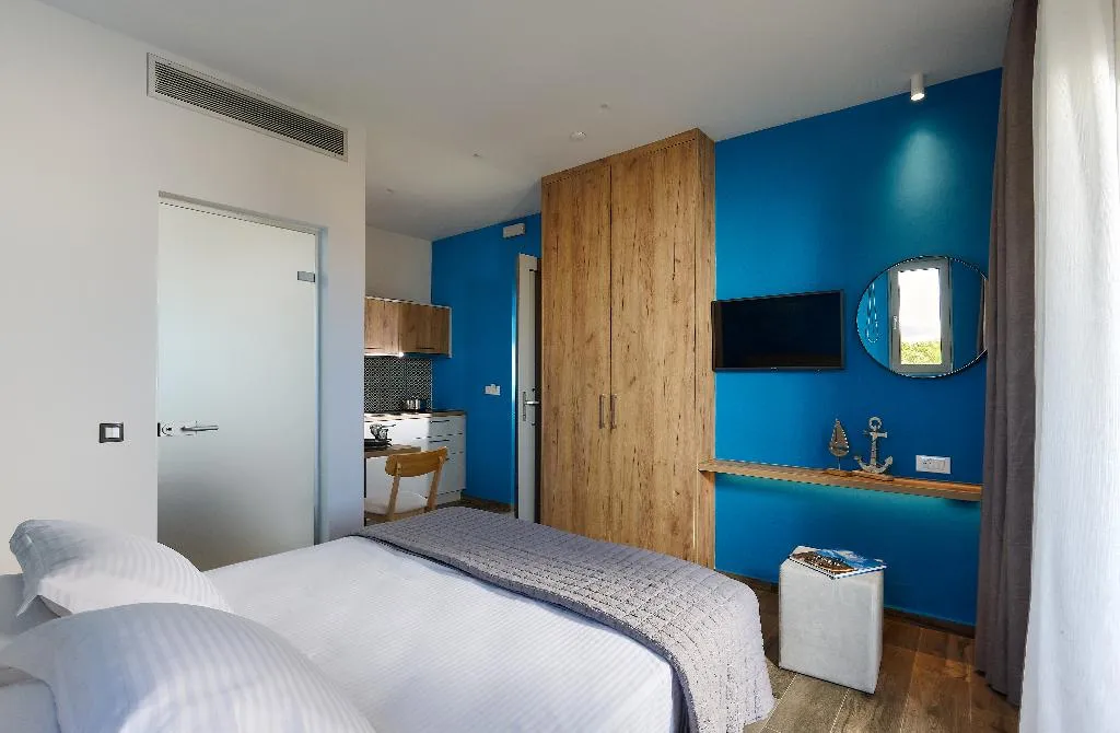 SUITE WITH BALCONY Room, Theasea Stylish Residence, Crete