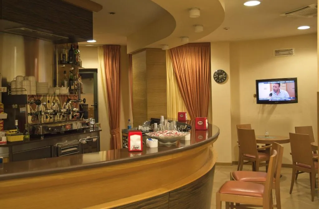Bar, City Hotel Casoria, Naples