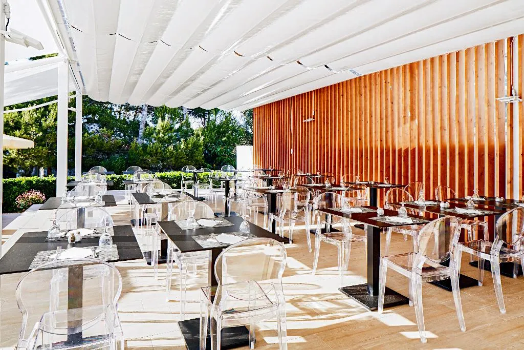 Restaurant, Hotel Globales Cala Blanca, Menorca