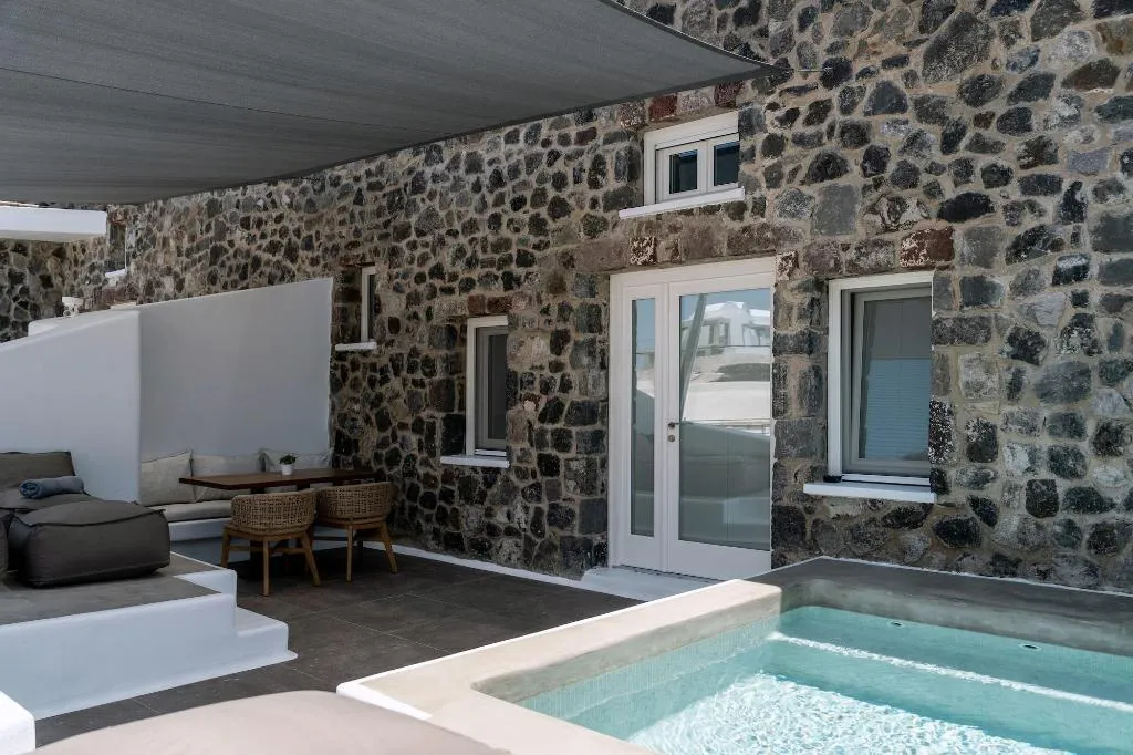 Room, Victoria Caves, Santorini