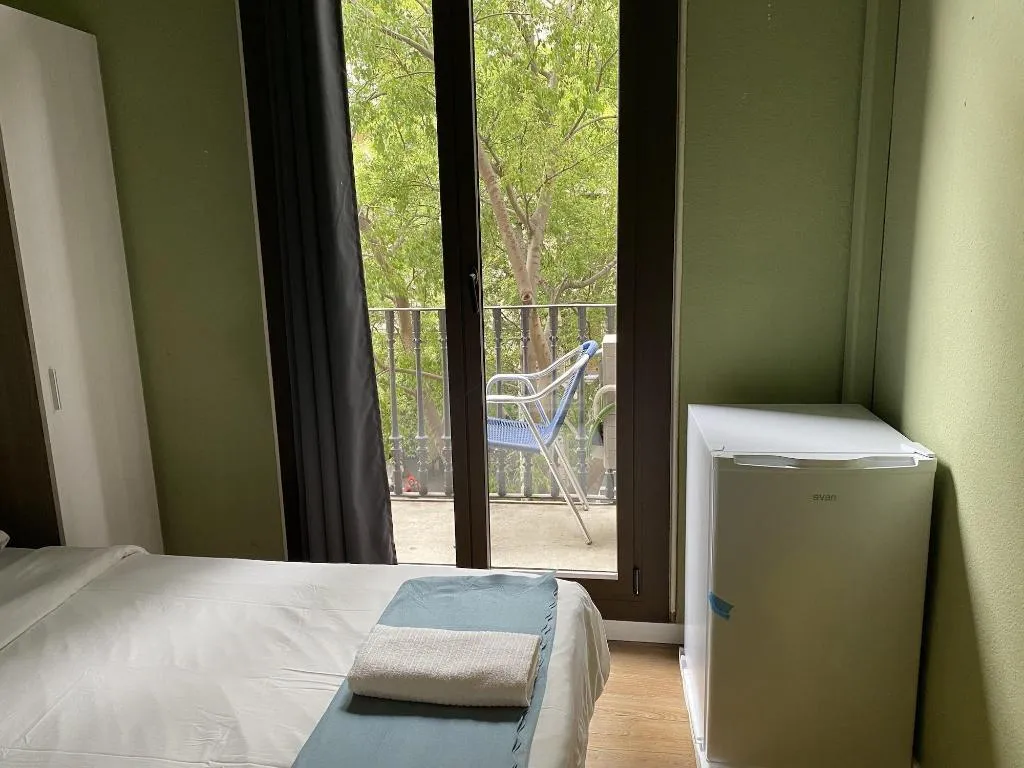Room, Break BCN - Hostal & Coffeebar, Barcelona