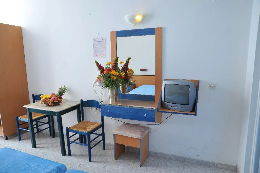 STUDIO GARDEN VIEW Room, Argiro Village, Rhodes