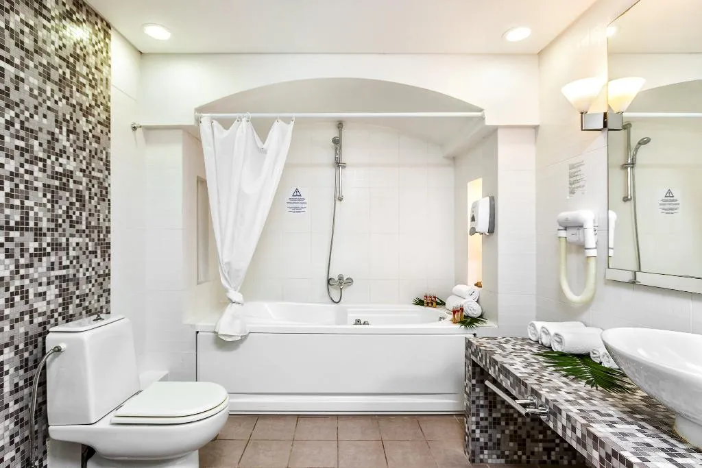 SUITE DELUXE Room, Xenios Anastasia Resort & Spa, Thessaloniki