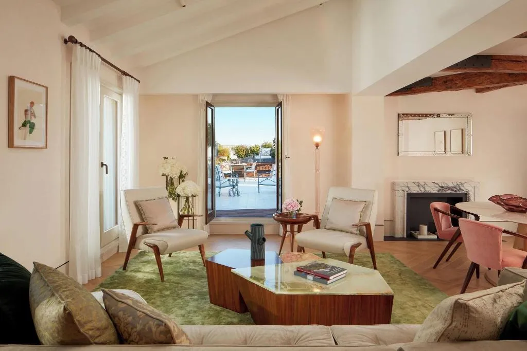 Room, The St Regis Venice, Venice