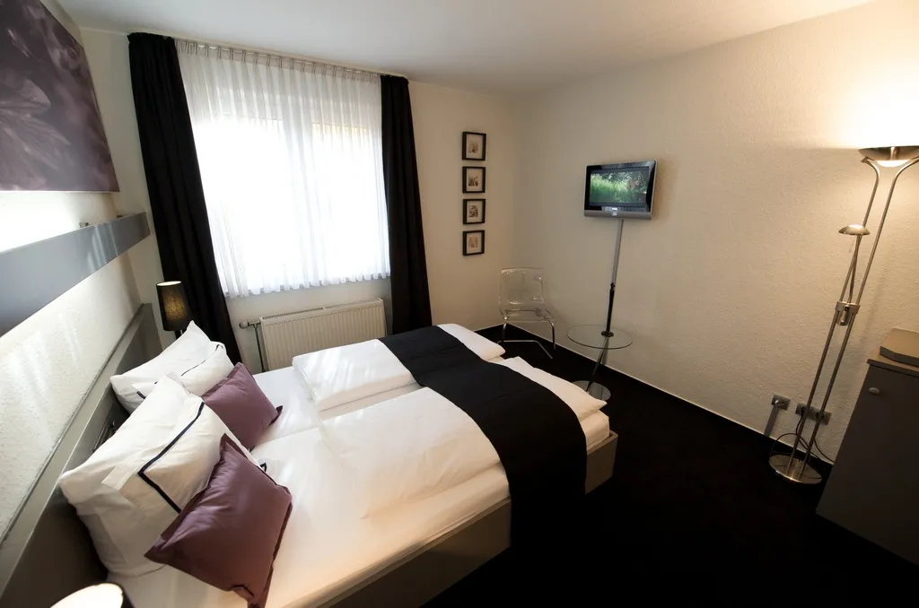 DOUBLE STANDARD Room, Good Morning Berlin City West, Berlin