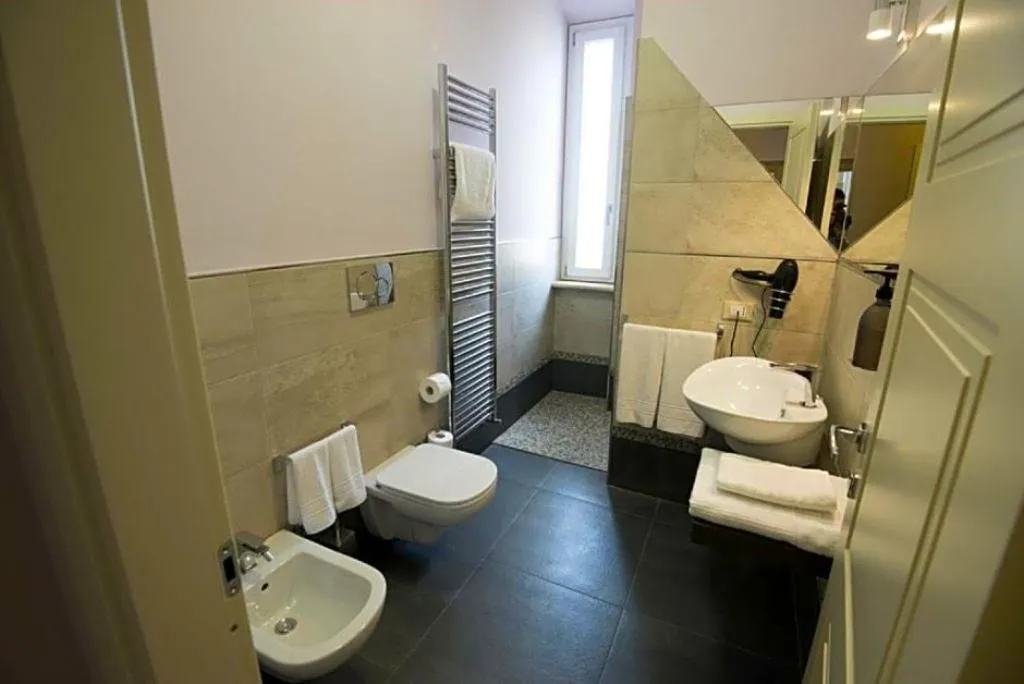 Room, Halex Room&food, Rome