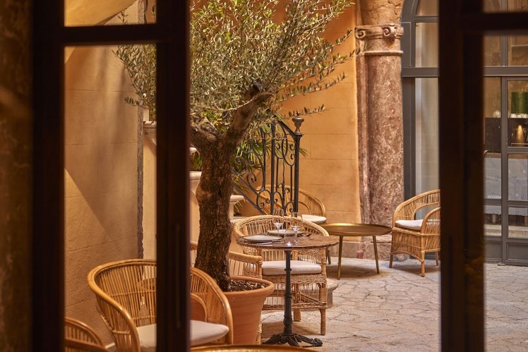 Puro Grand Hotel, Majorca