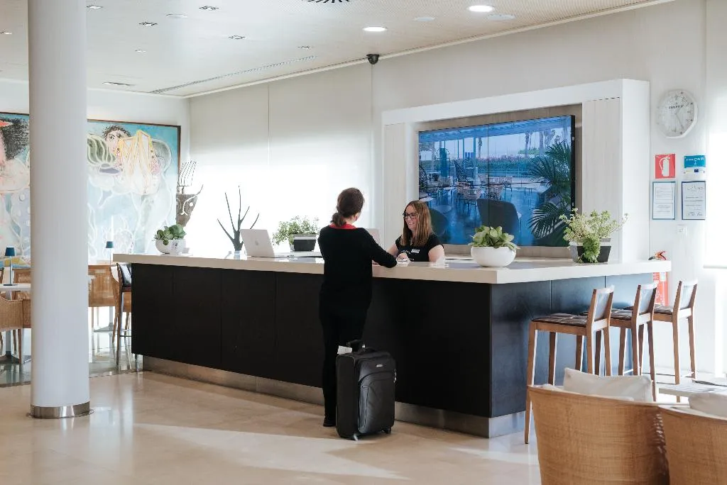 Lobby, Neptuno, Valencia