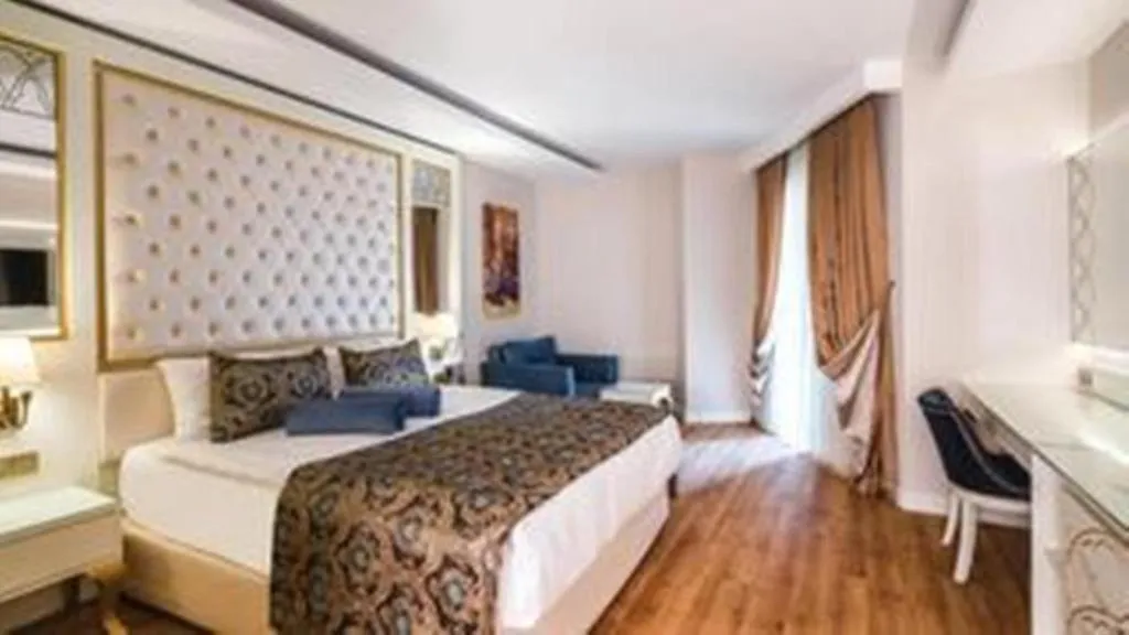 DOUBLE SINGLE USE POOL VIEW Room, Haydarpasha Palace, Antalya
