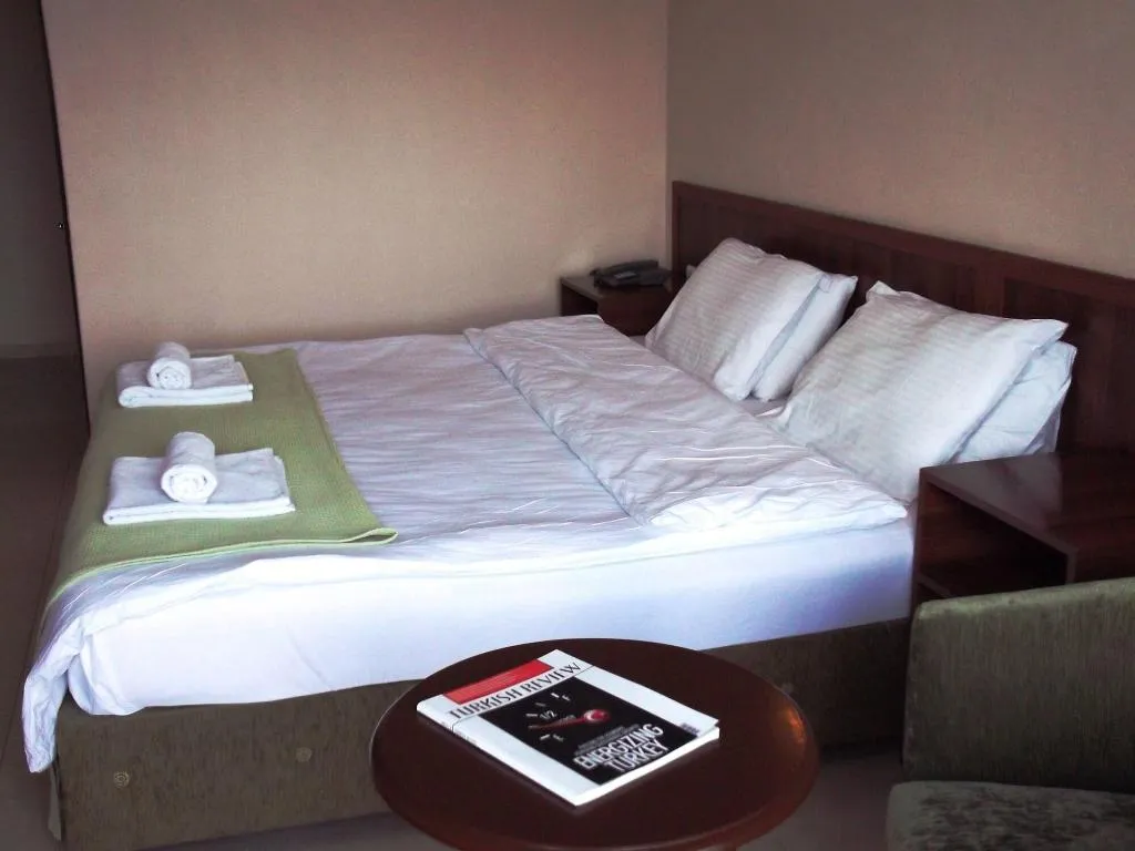 Room, West Ada-Inn, Izmir