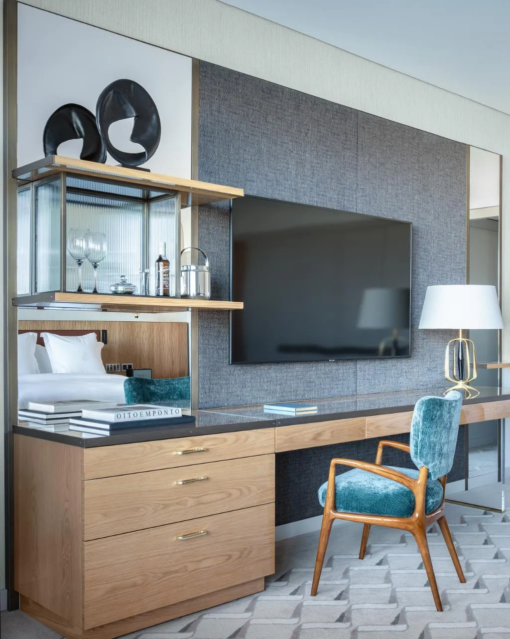 TWIN DELUXE Room, Four Seasons Hotel Ritz Lisbon, Lisbon