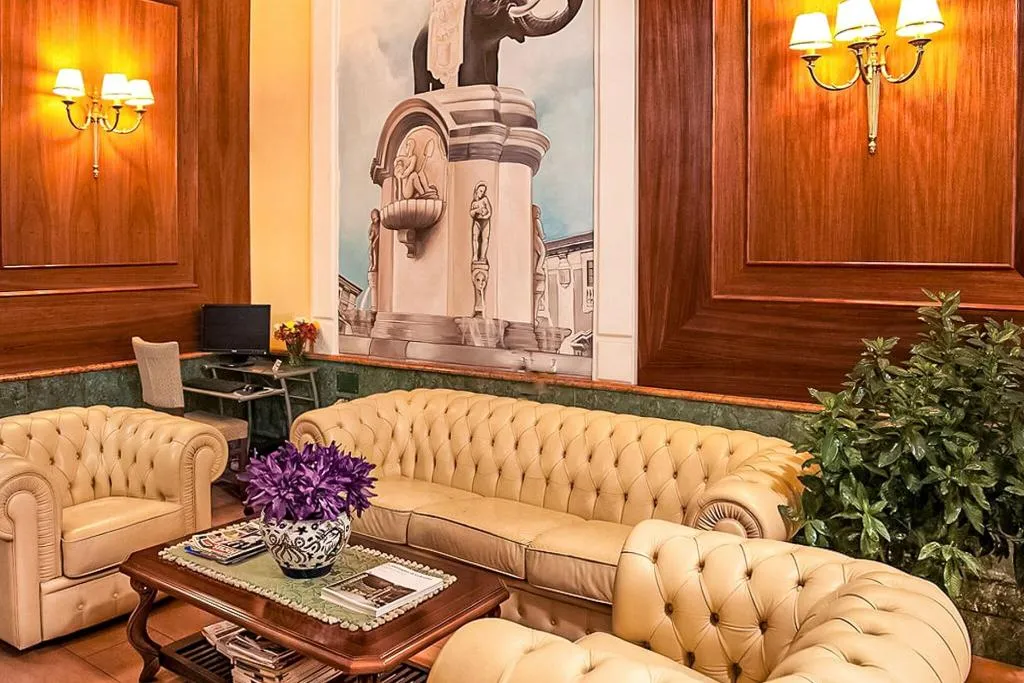Lobby, Villa Romeo (Catania), Catania