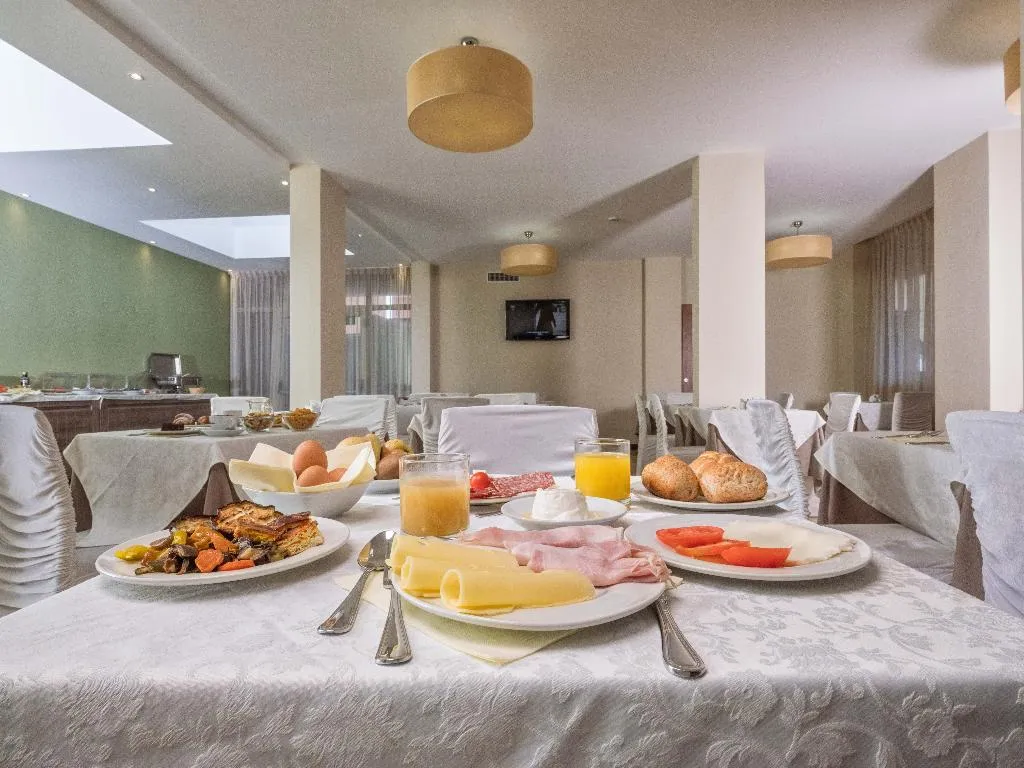 Restaurant, For You, Olbia